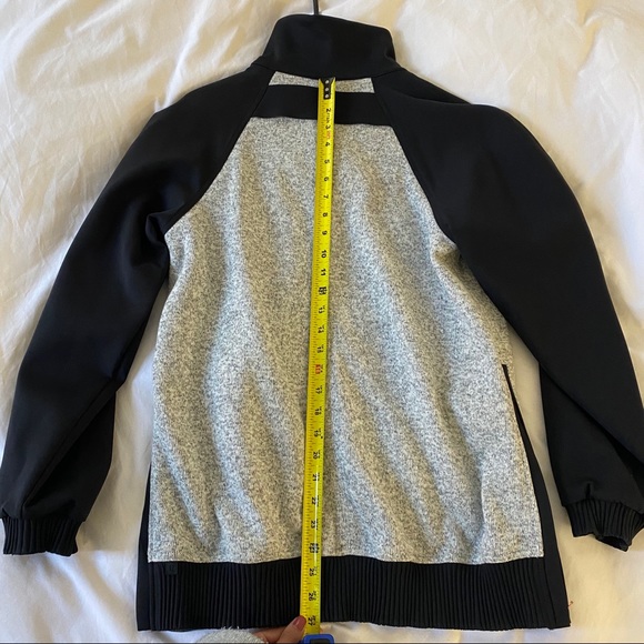 RARE Lululemon Reversible Print Bomber Jacket - Picture 7 of 10